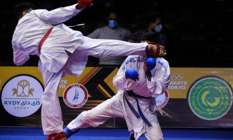 تصویری از رقابت‌های قهرمانی کشور کاراته در سالن شهید کبگانیان تهران